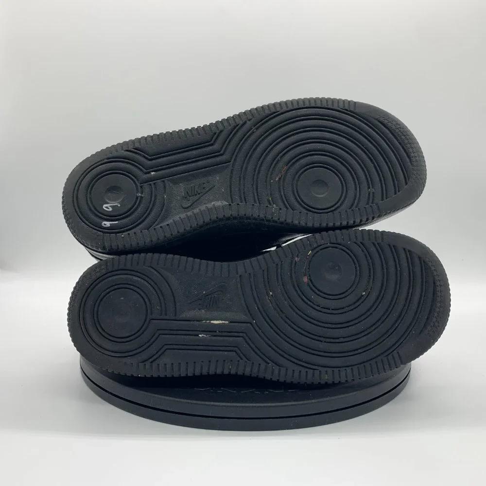 Boys Nike Air Force 1 Sneakers Triple Black Size 3_5